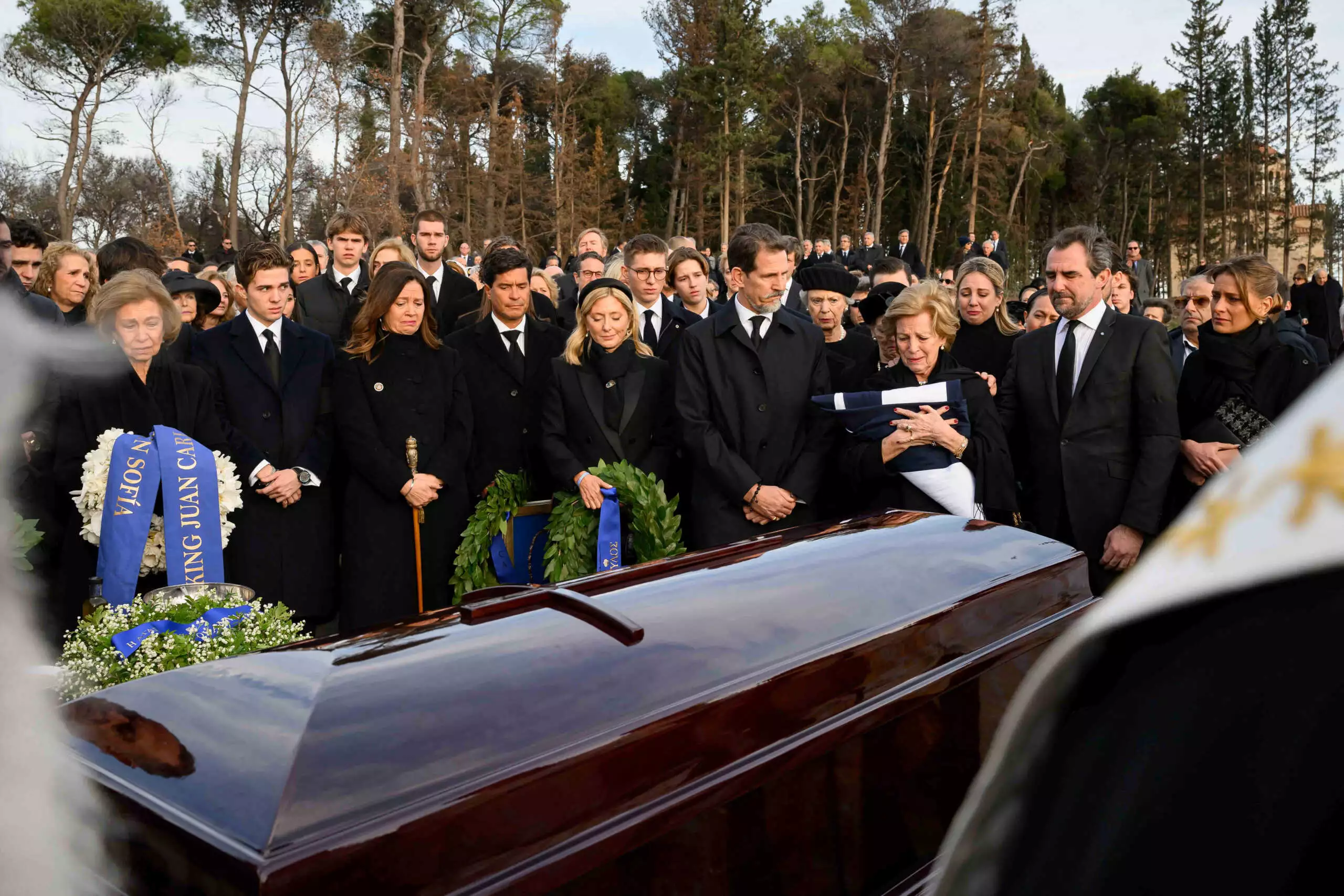 Como vestir para un funeral mujeres