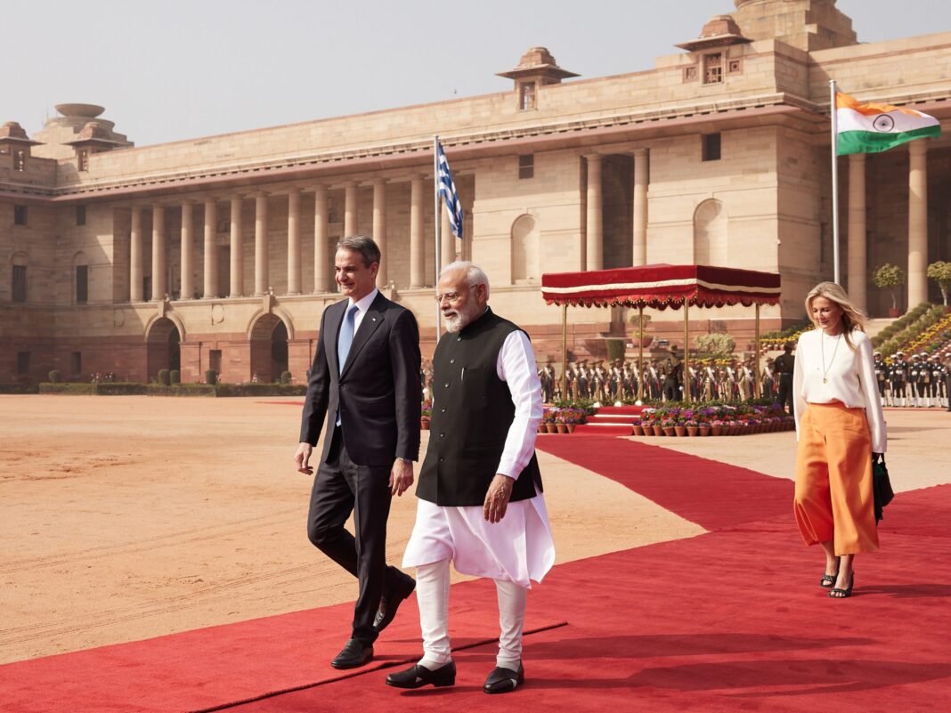  Ελληνο-ινδικές σχέσεις: Πώς η Αθήνα «ξεκλειδώνει» την μεγαλύτερη αγορά στον κόσμο.